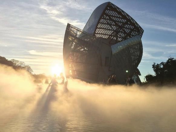 7 winning photos of Frank Gehry's Fondation Louis Vuitton Building #MyFLV  contest